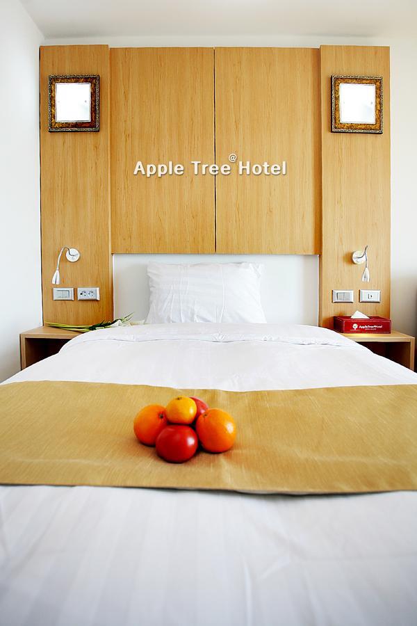 Gunsan Apple Tree Hotel Buitenkant foto